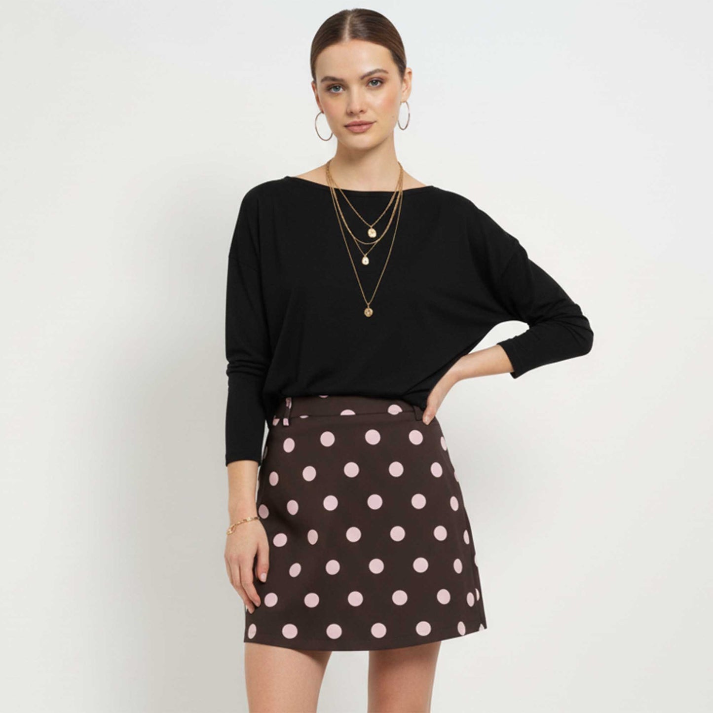 Cherie Code Women’s Polka‑Dot A‑Line Mini Skirt – Brown with Pink Dot Print Casual Chic