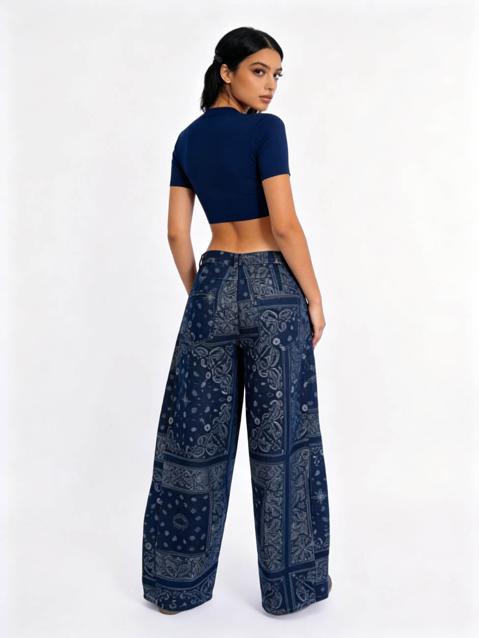 Cherie Code Women's High-Rise Wide Leg Bandana Print Jeans – Vintage Paisley Patchwork Denim Pants, Relaxed Fit Casual Streetwear