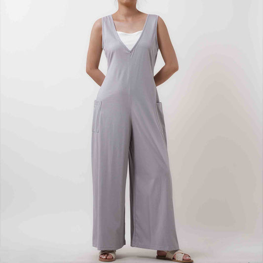 Women Solid Color Overall - Breathable Sleeveless Romper with Comfortable Loose Silhouette